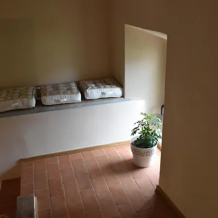Claves Claustri - In Storico Guest house *