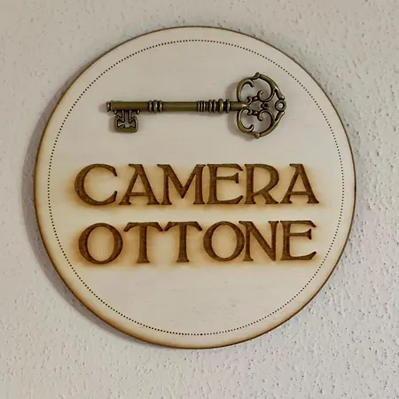 Claves Claustri - In Storico Guest house